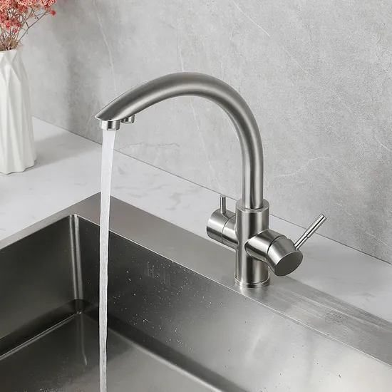 Gold Black Chrome Sanitary Ware Faucet Factory Bathroom Basin Mixer Water Taps Kitchen Sinks Faucet 